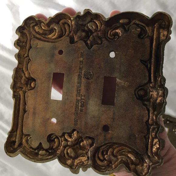 2 Vintage Double Wall Plate Light Switches 1-American Tack & 1-Unbranded Metal - Picture 11 of 12